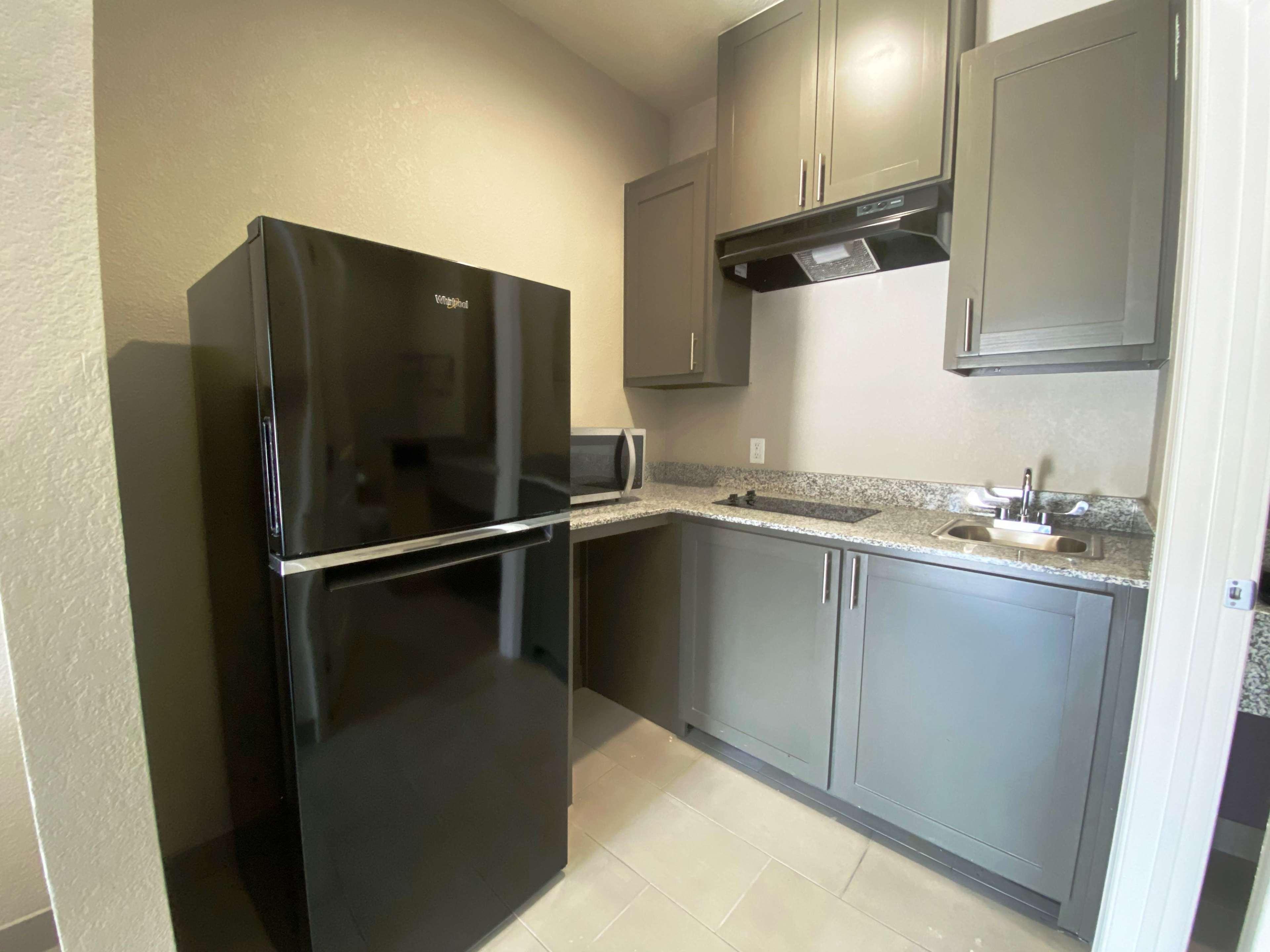 Surestay Plus Hotel By Best Western Ada Dış mekan fotoğraf