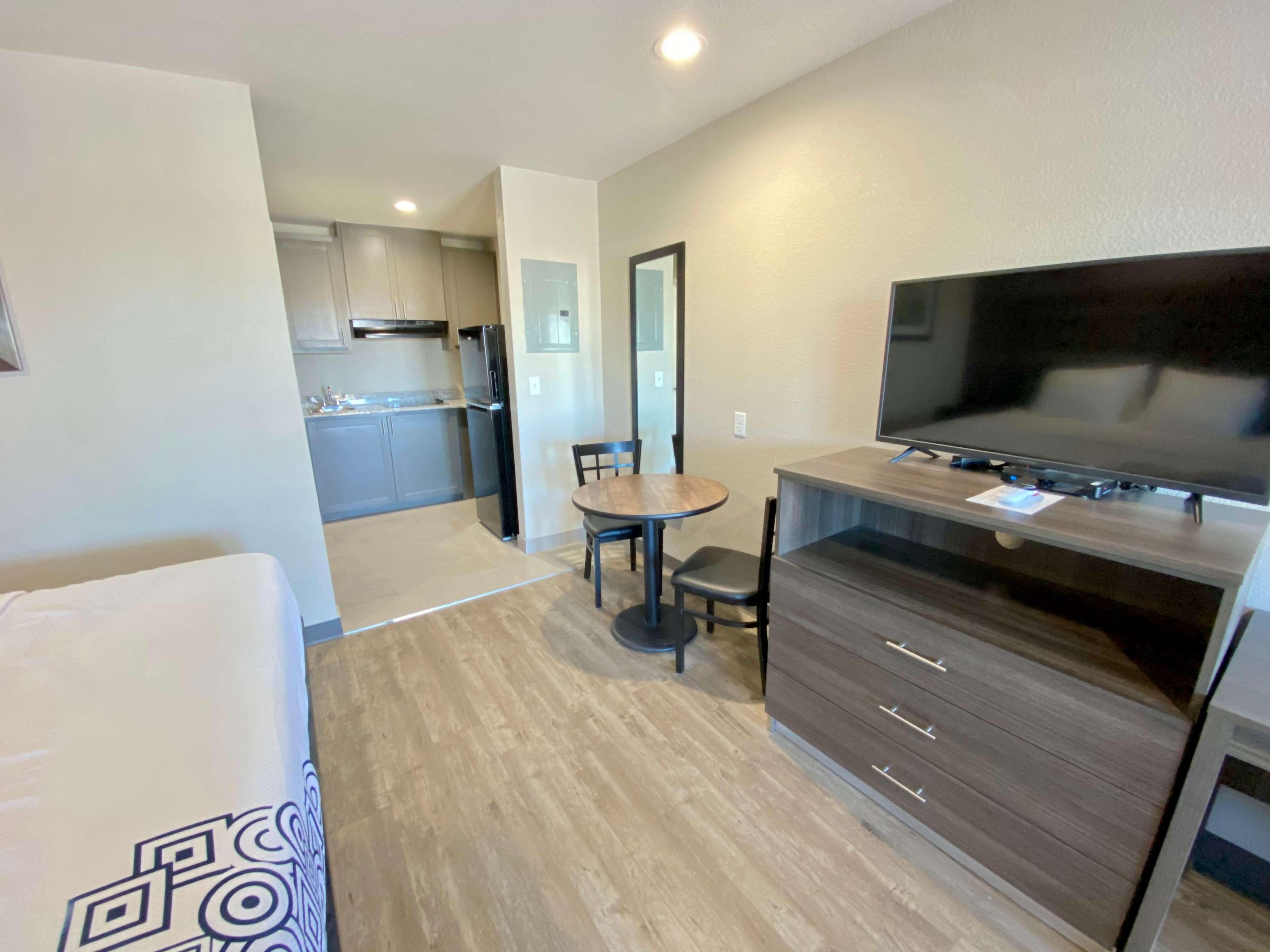 Surestay Plus Hotel By Best Western Ada Dış mekan fotoğraf